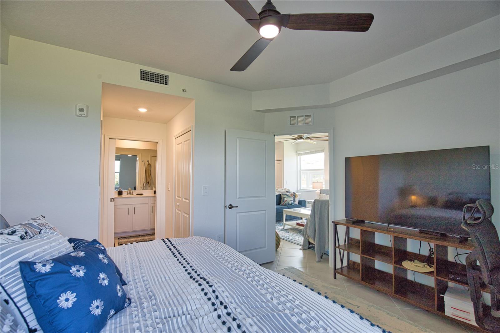Image 16 of 26 For 17625 Opal Sand Drive 101