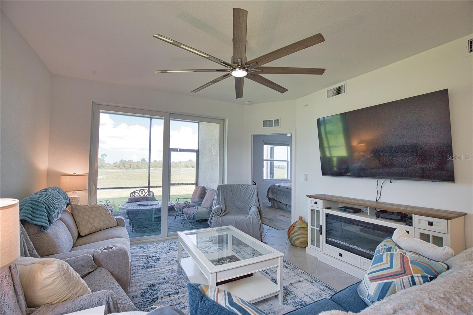 Image 7 of 26 For 17625 Opal Sand Drive 101