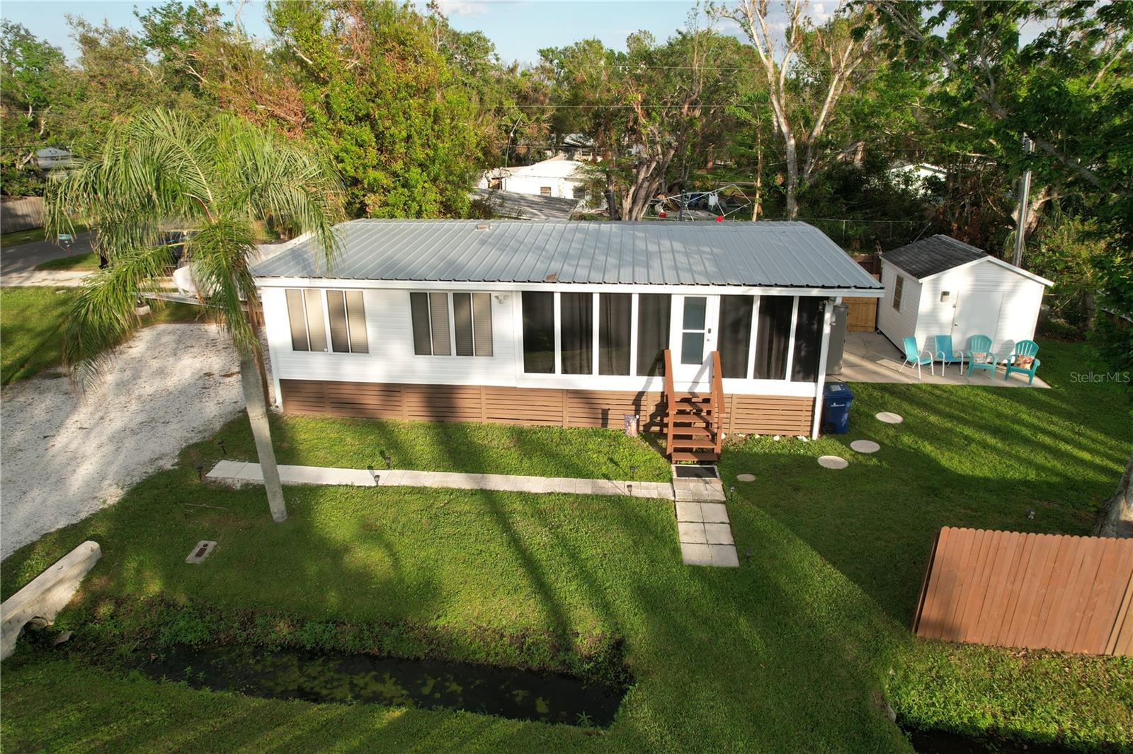 Image 4 of 40 For 400 Olive Avenue