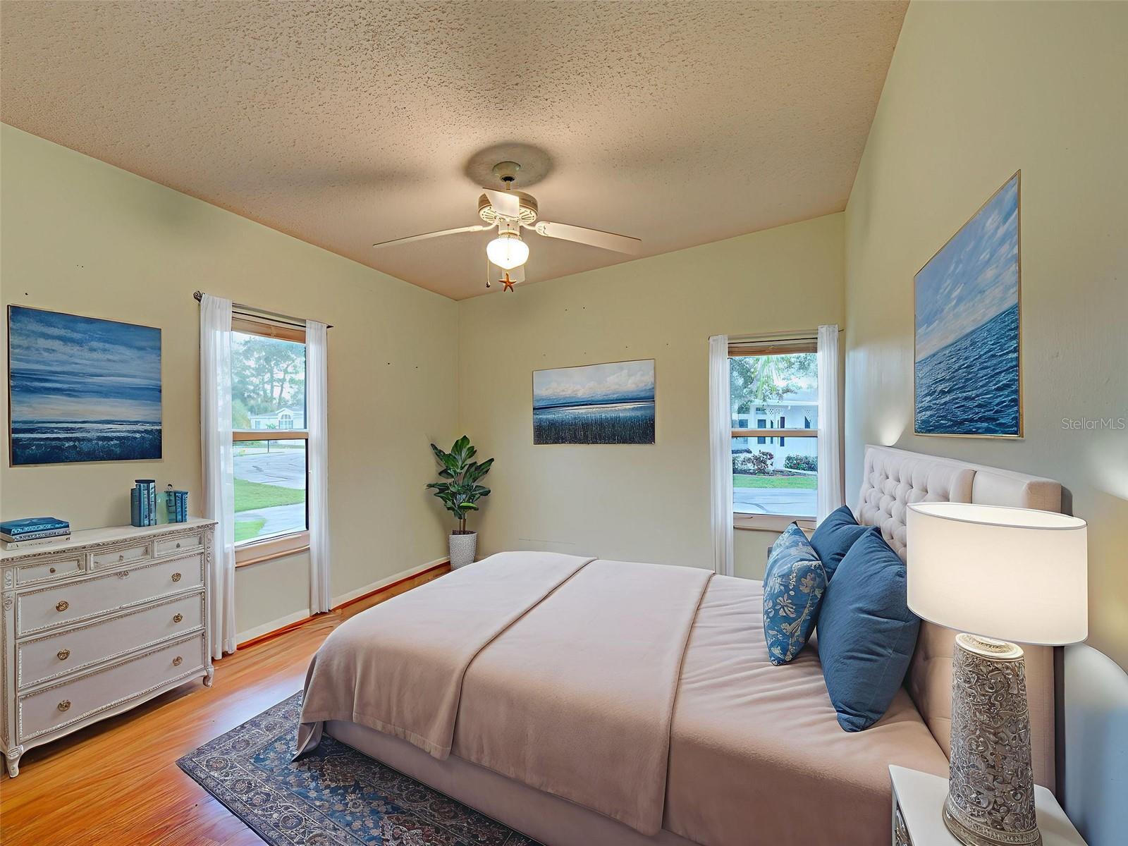 Image 24 of 56 For 620 Woodwyn Court