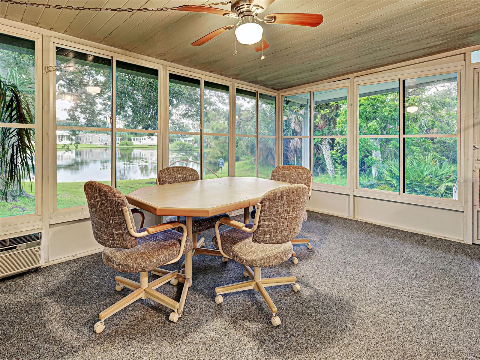 Image 29 of 56 For 620 Woodwyn Court