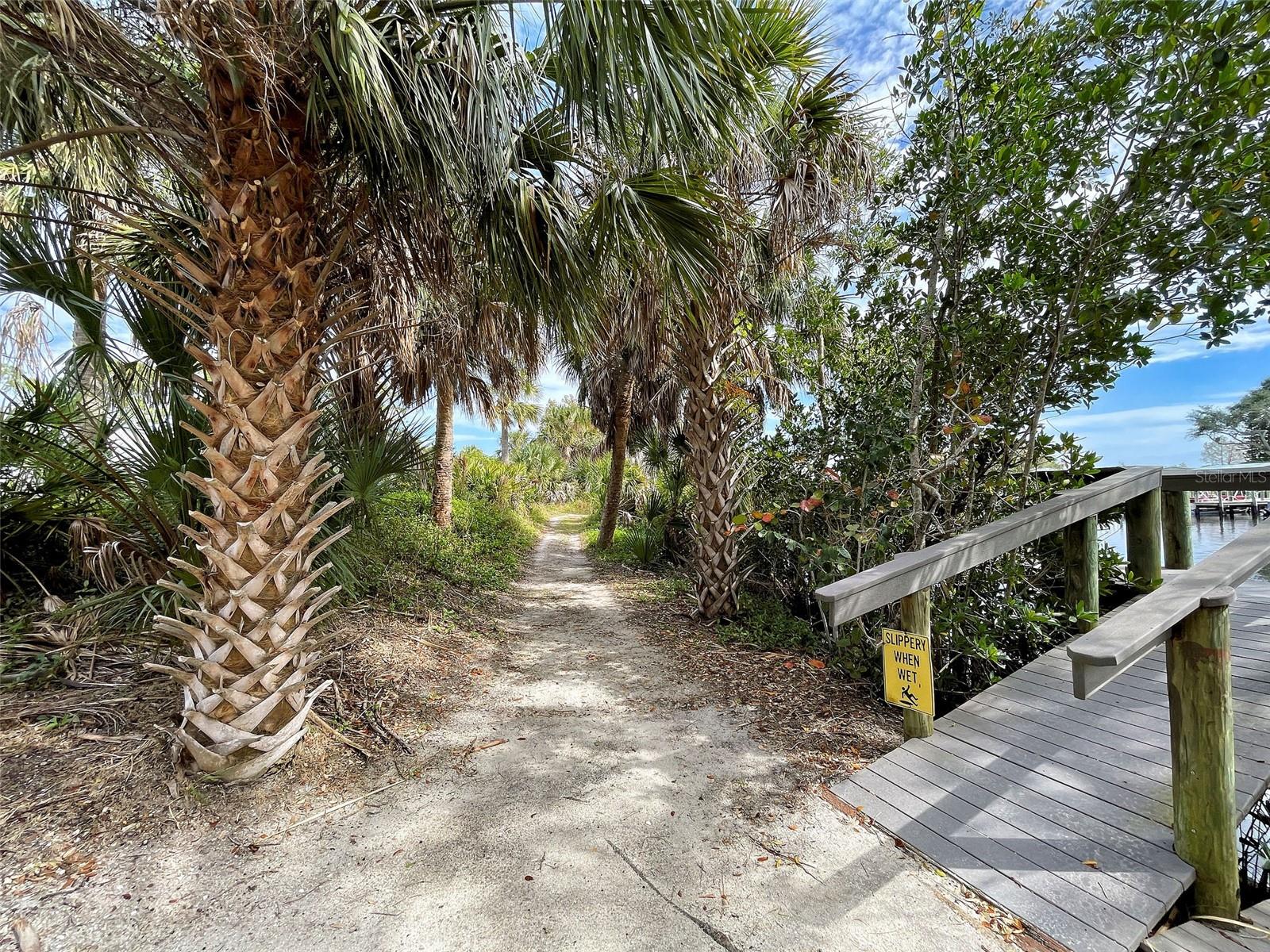 Image 52 of 56 For 620 Woodwyn Court