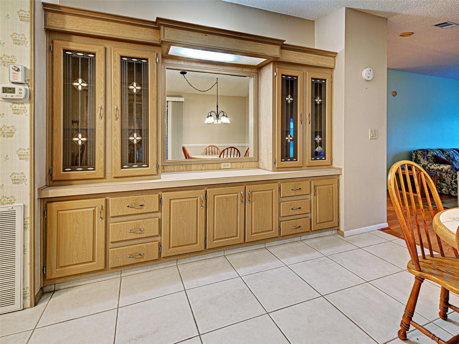 Image 8 of 56 For 620 Woodwyn Court