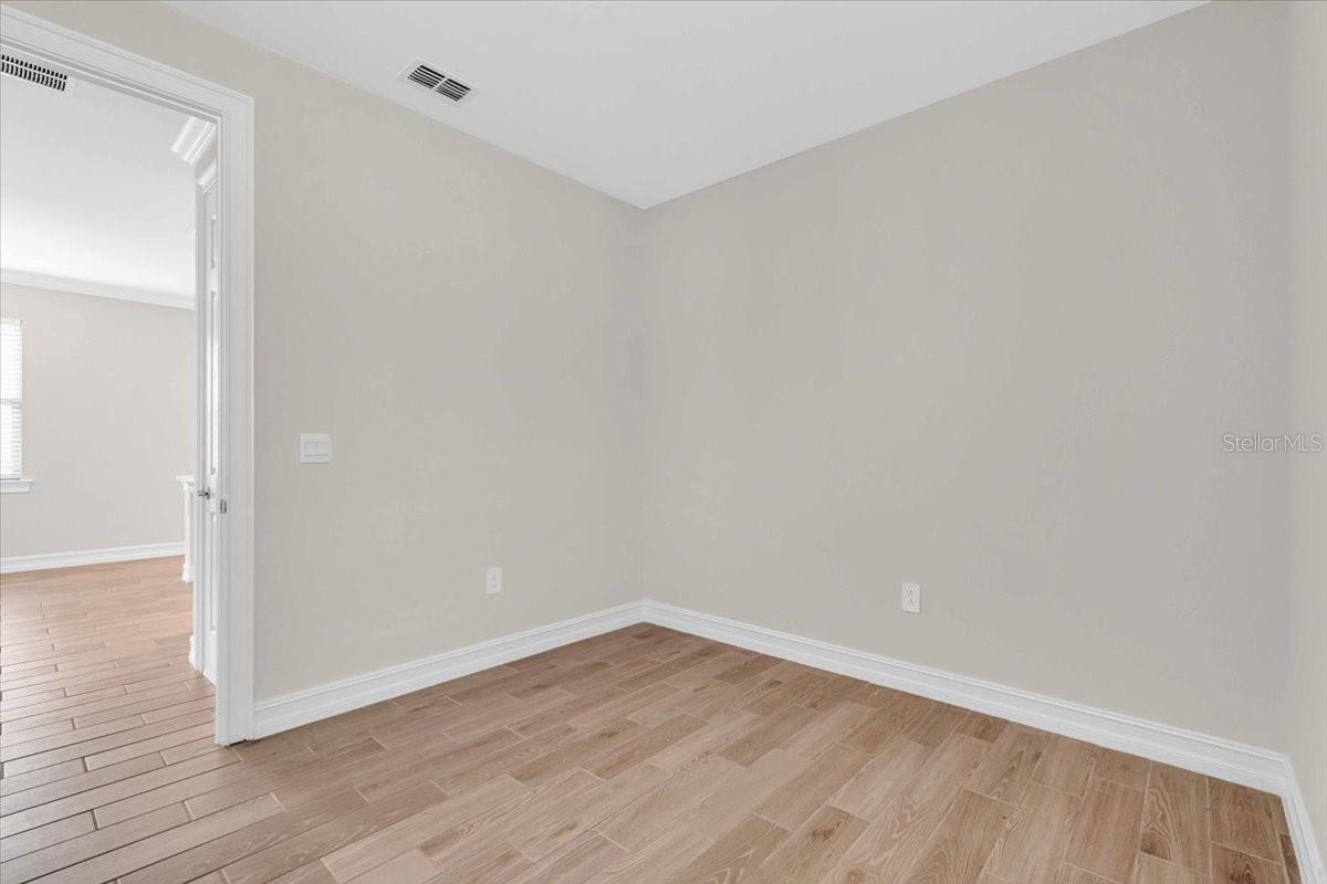 Image 10 of 32 For 232 Teramo Way