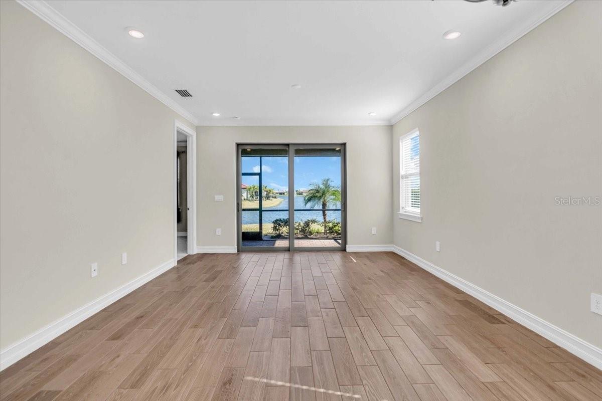 Image 15 of 32 For 232 Teramo Way