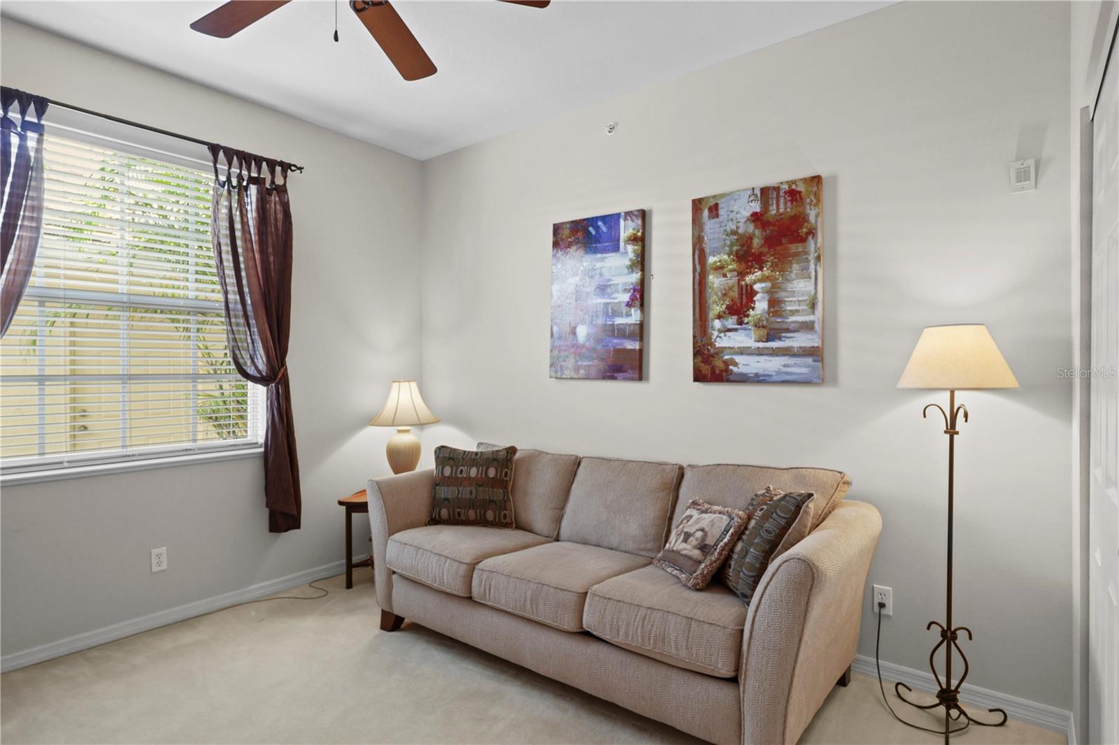 Image 19 of 48 For 780 Montrose Drive 101