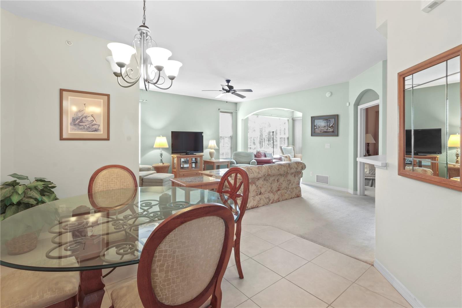 Image 4 of 48 For 780 Montrose Drive 101