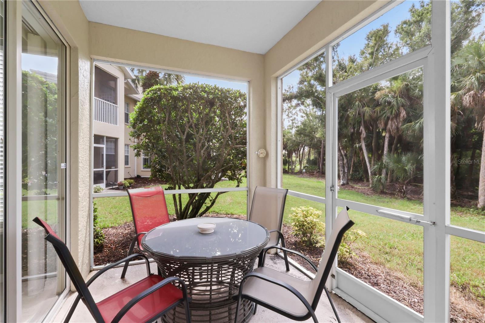 Image 8 of 48 For 780 Montrose Drive 101