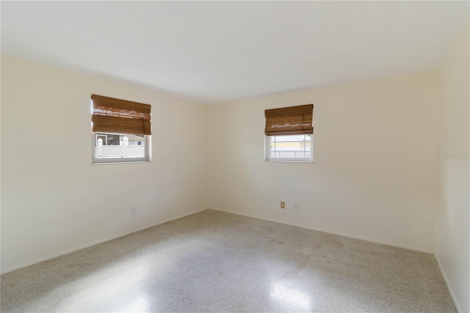 Image 15 of 45 For 509 Palm Avenue