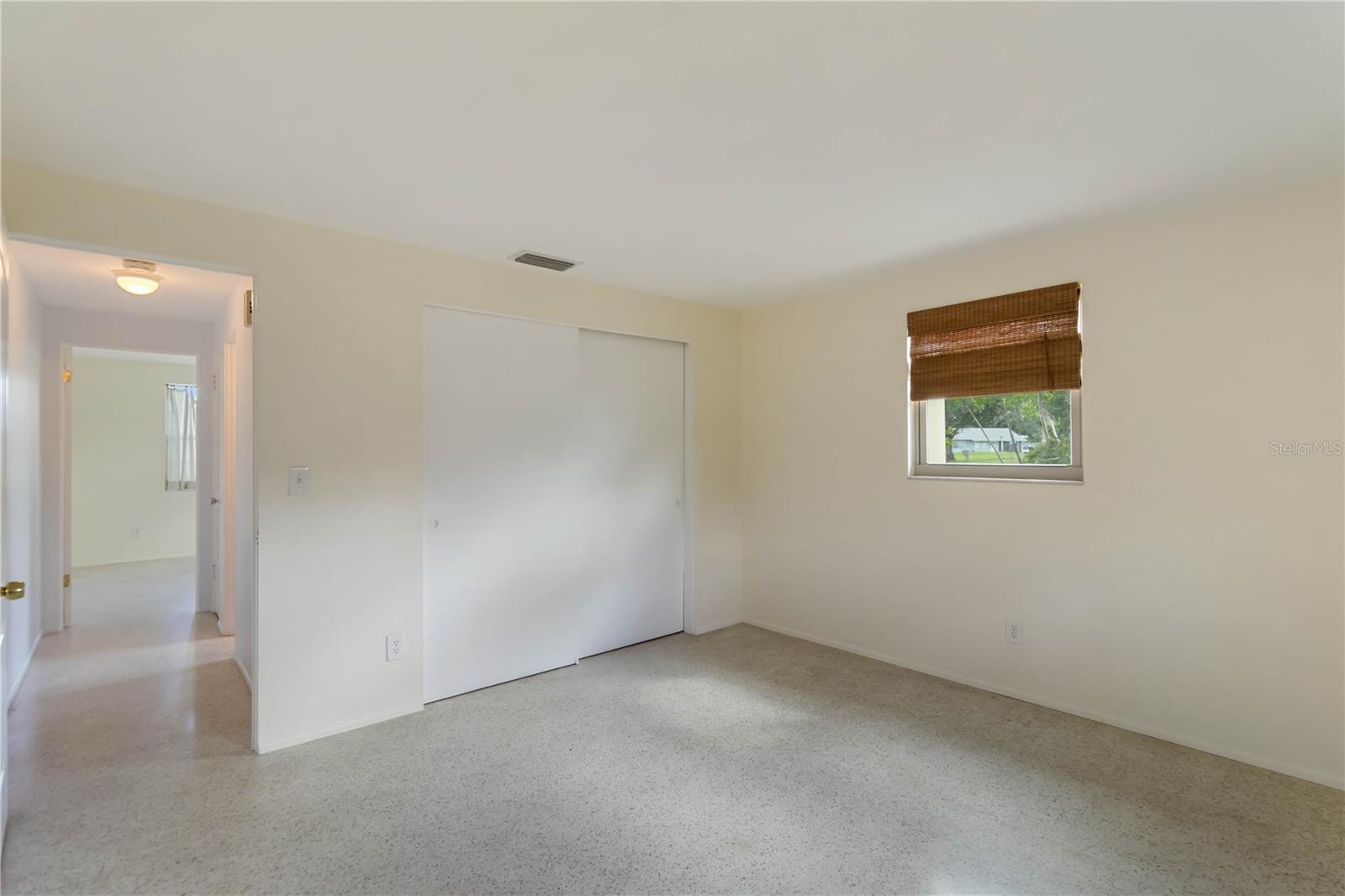 Image 16 of 45 For 509 Palm Avenue