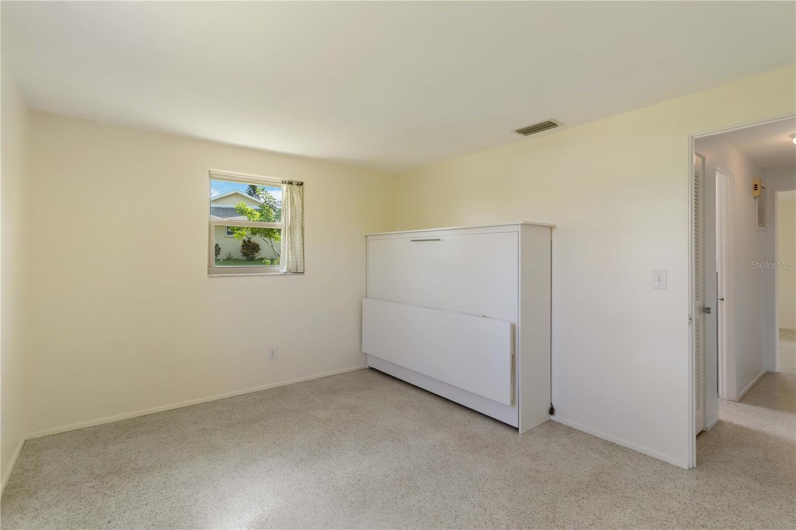Image 19 of 45 For 509 Palm Avenue