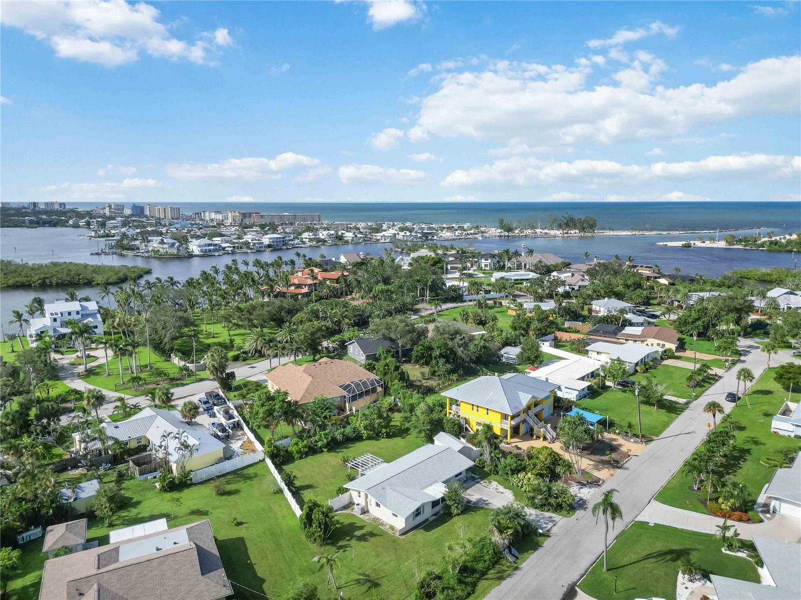 Image 37 of 45 For 509 Palm Avenue