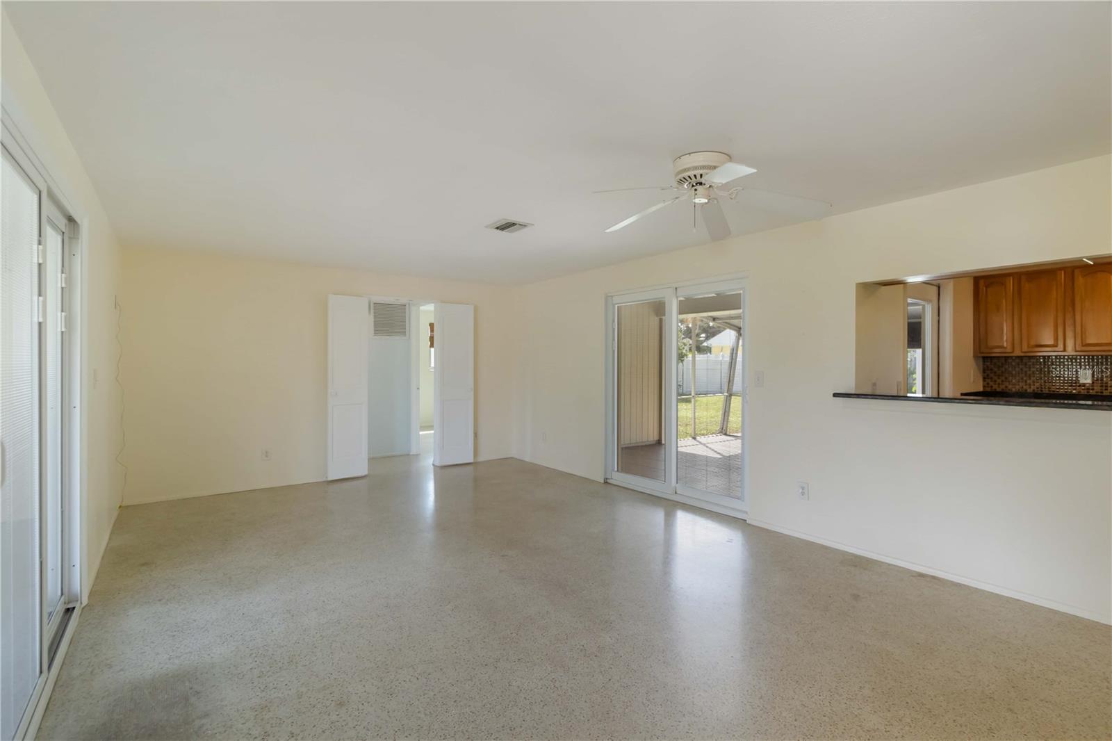 Image 8 of 45 For 509 Palm Avenue