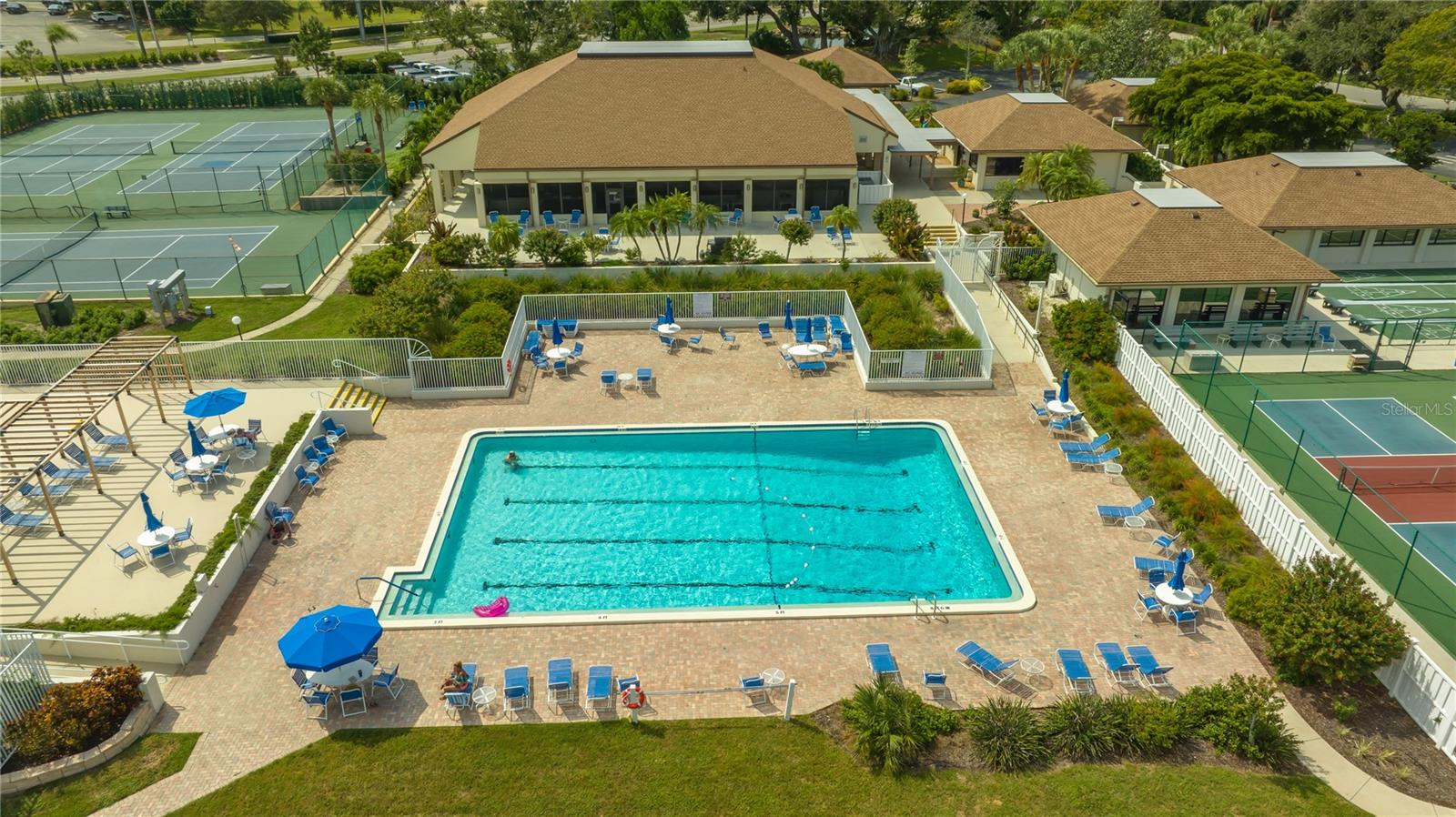 Image 41 of 50 For 1106 Bird Bay Way 316