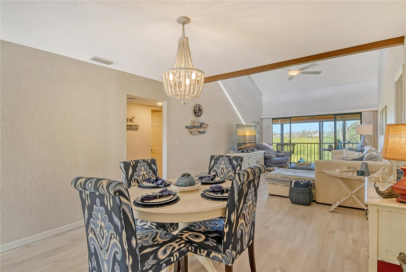 Image 9 of 50 For 1106 Bird Bay Way 316