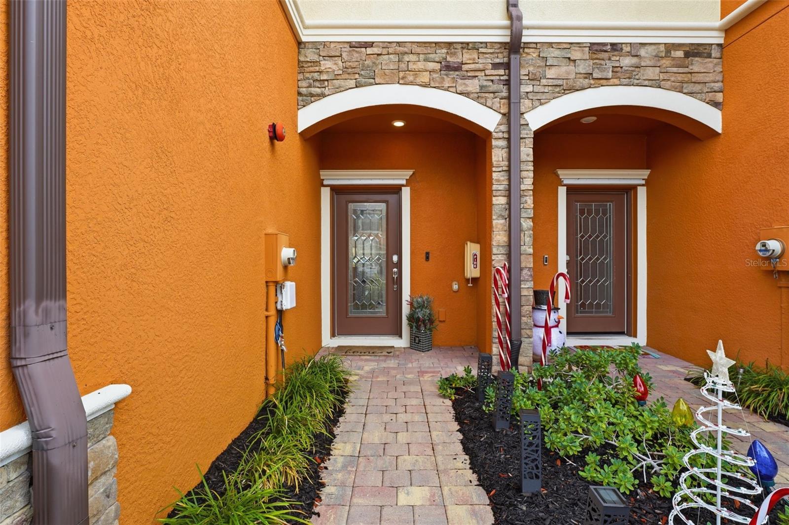 Image 2 of 89 For 20392 Lagente Circle