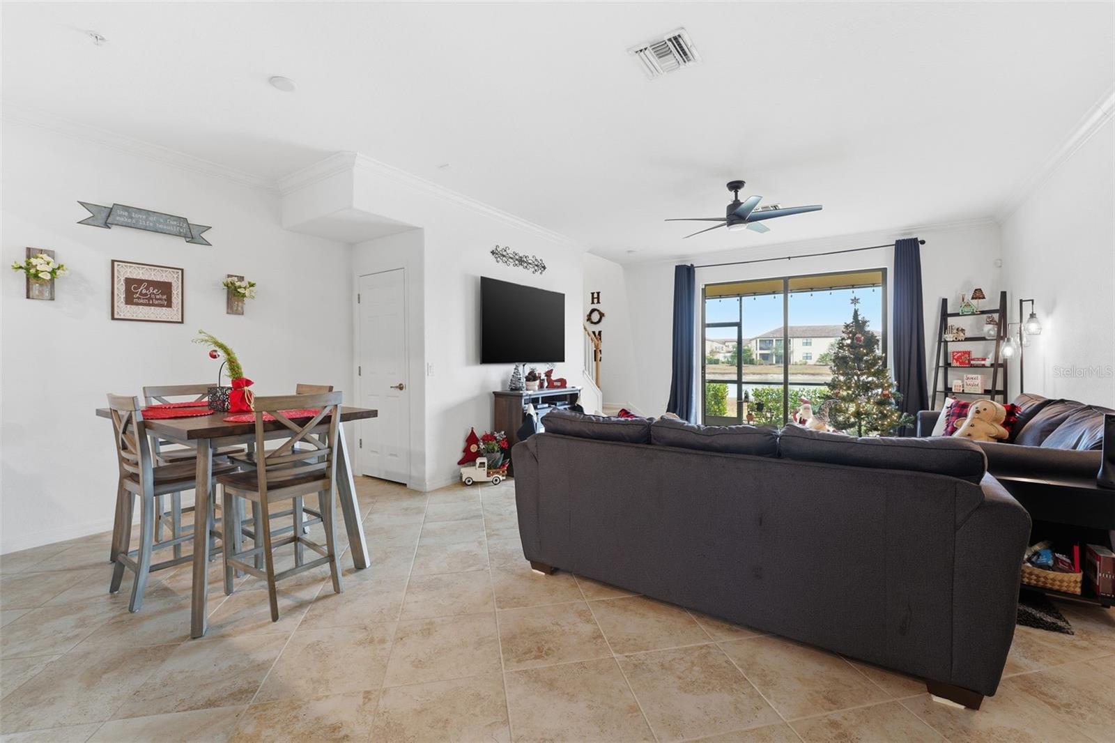 Image 9 of 89 For 20392 Lagente Circle