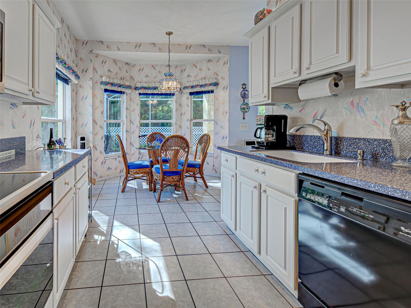 Image 14 of 50 For 4220 Tennyson Way
