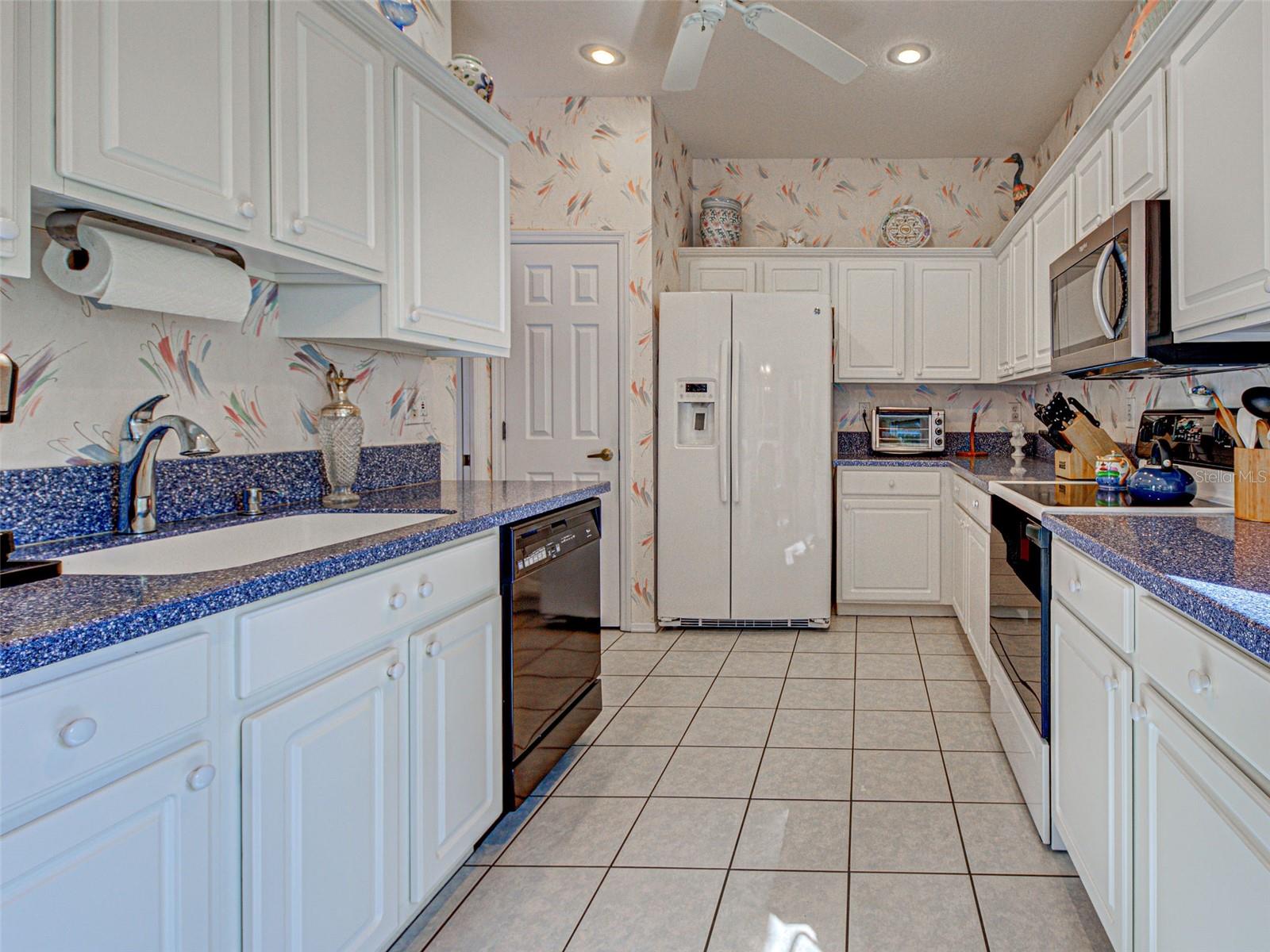 Image 15 of 50 For 4220 Tennyson Way