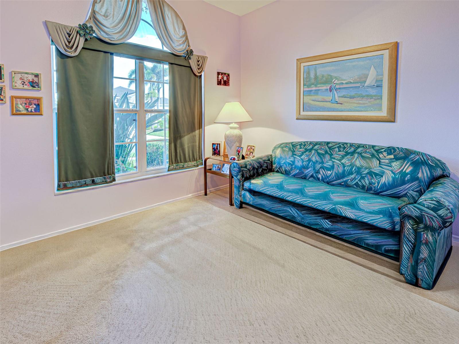 Image 29 of 50 For 4220 Tennyson Way