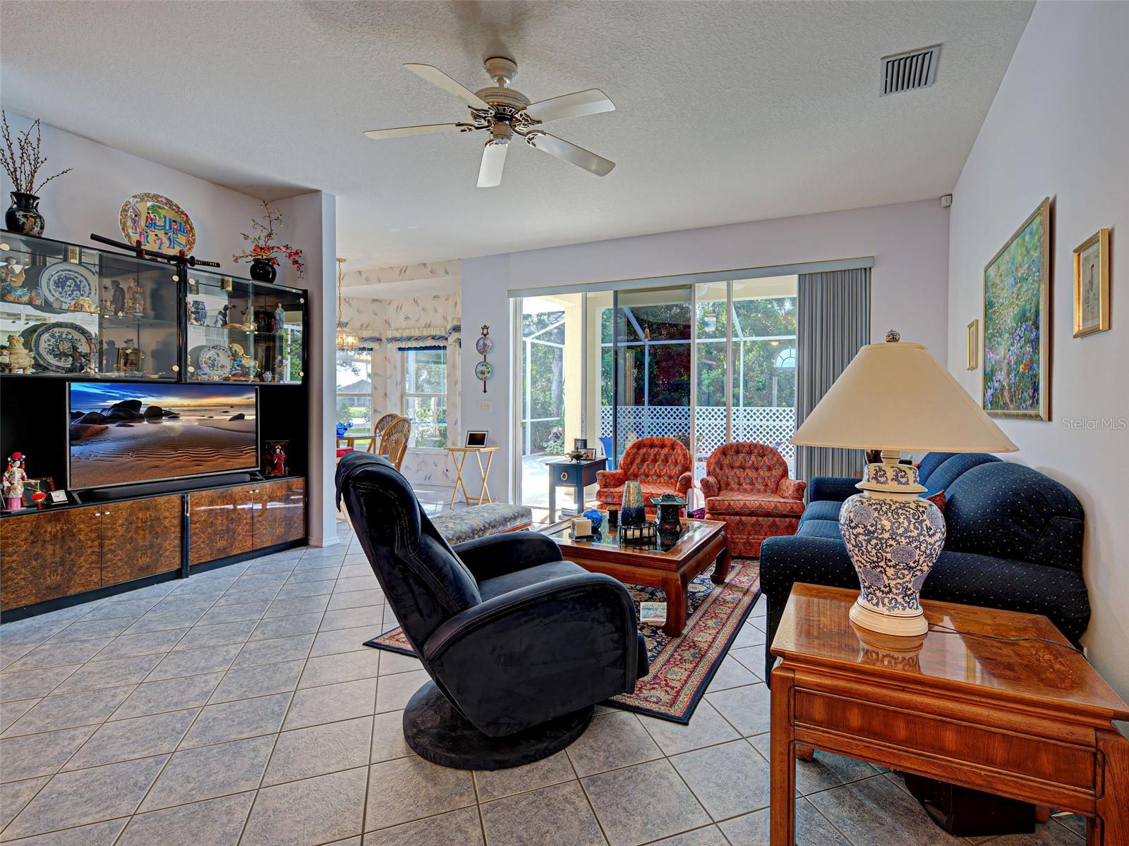 Image 8 of 50 For 4220 Tennyson Way