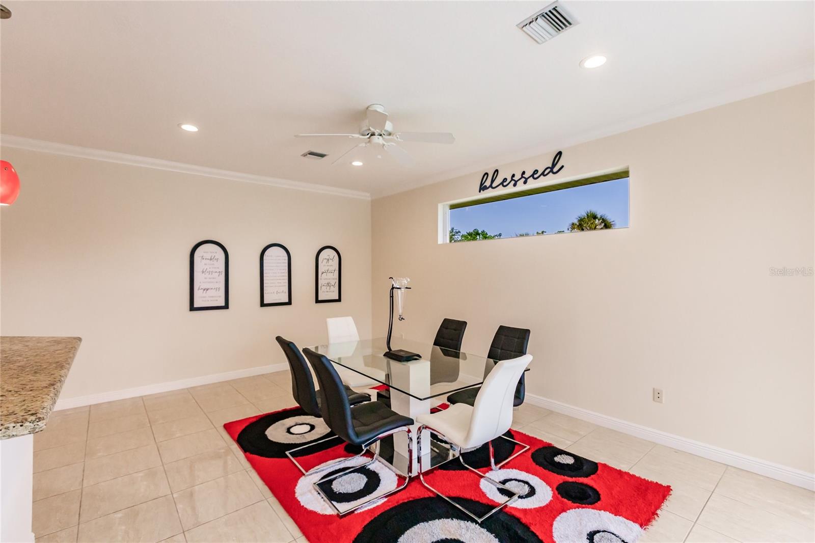 Image 20 of 72 For 2209 Sonoma Drive E