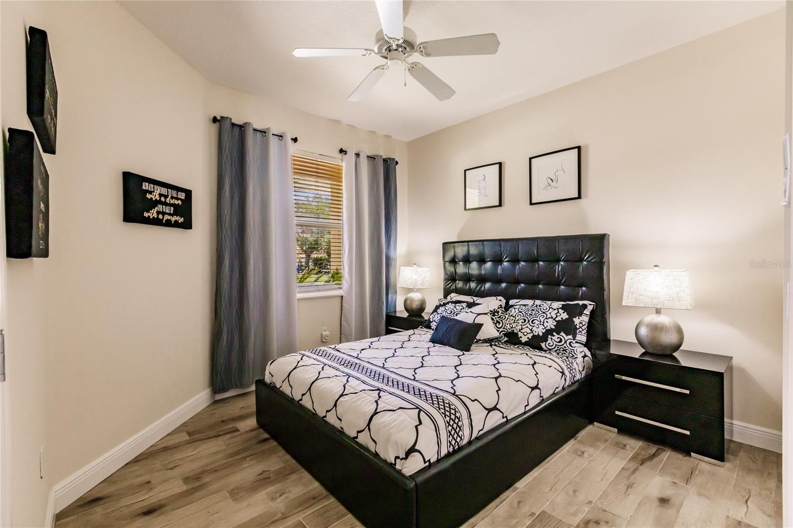 Image 48 of 72 For 2209 Sonoma Drive E