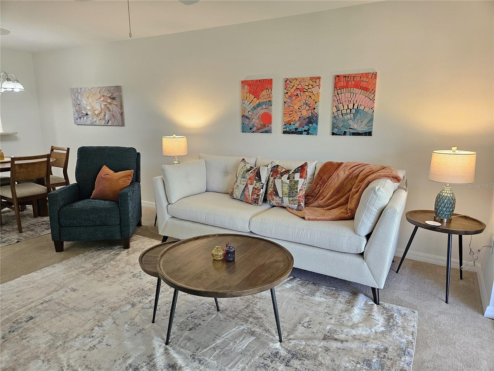 Image 19 of 51 For 764 Avenida Estancia  206