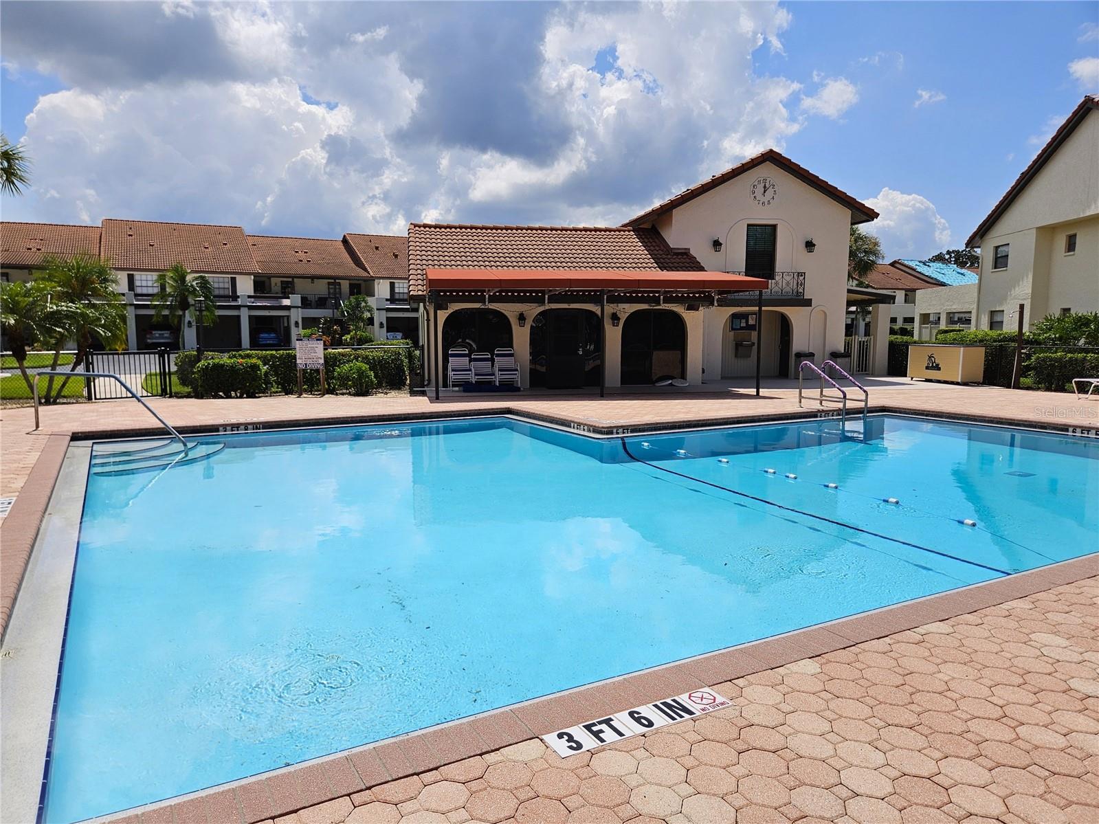 Image 5 of 51 For 764 Avenida Estancia  206