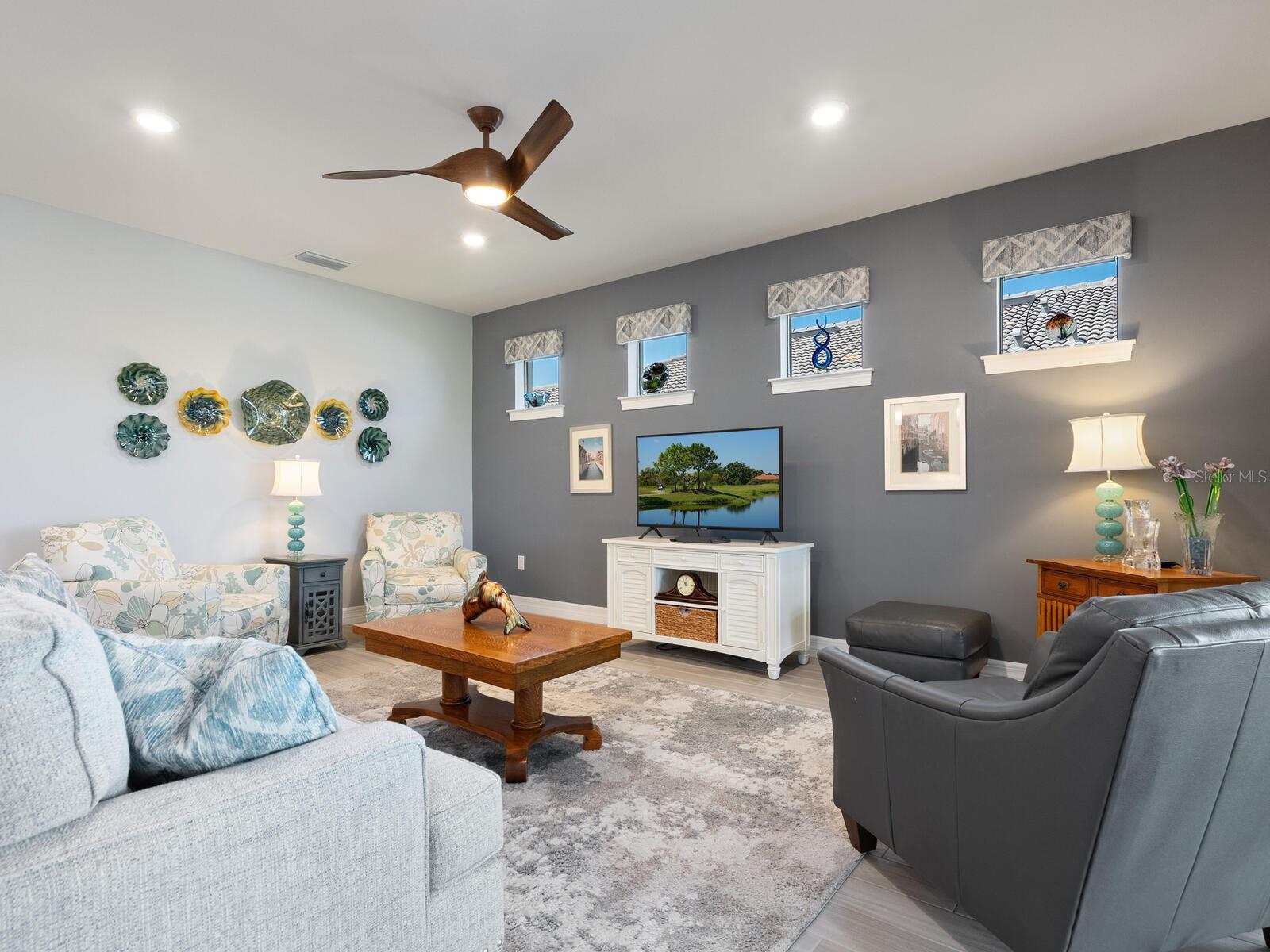 Image 10 of 38 For 13240 Esposito Street