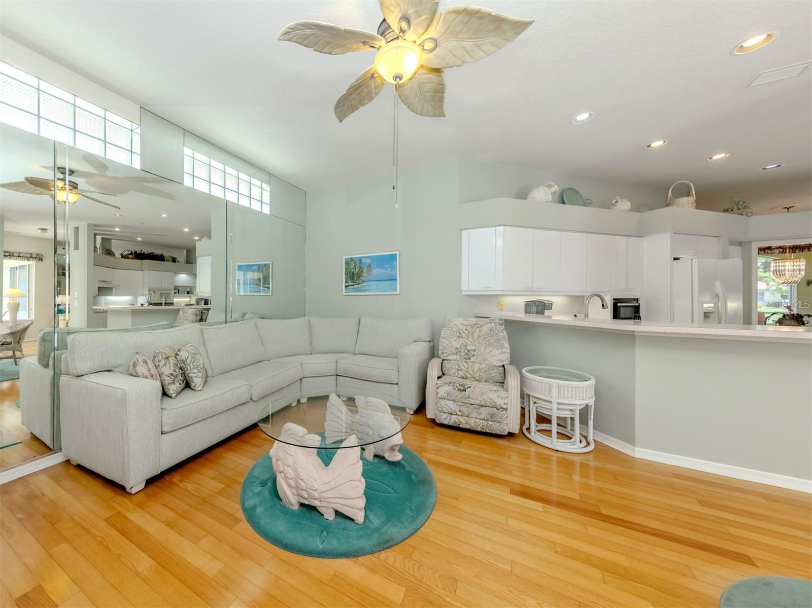 Image 14 of 70 For 210 Vestavia Drive
