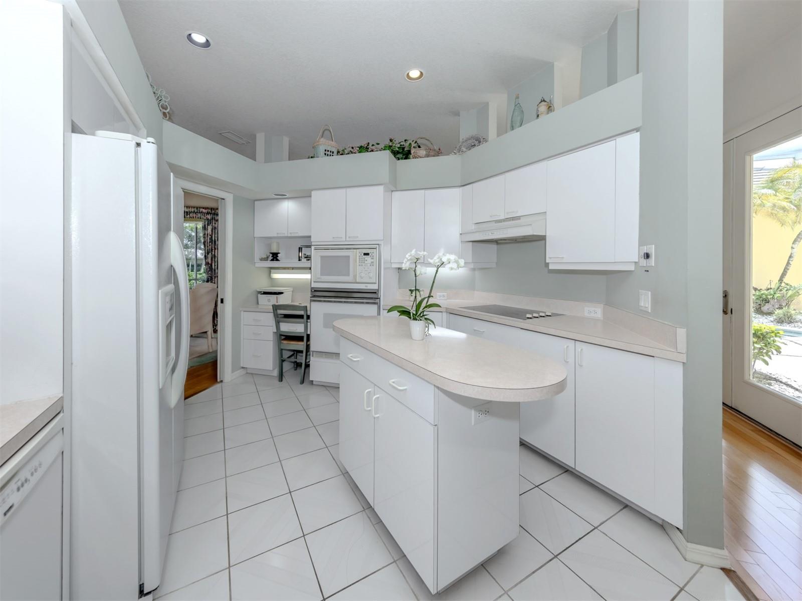 Image 17 of 70 For 210 Vestavia Drive
