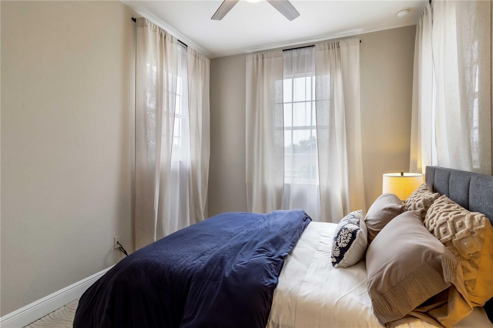 Image 30 of 50 For 24439 Riverfront Drive