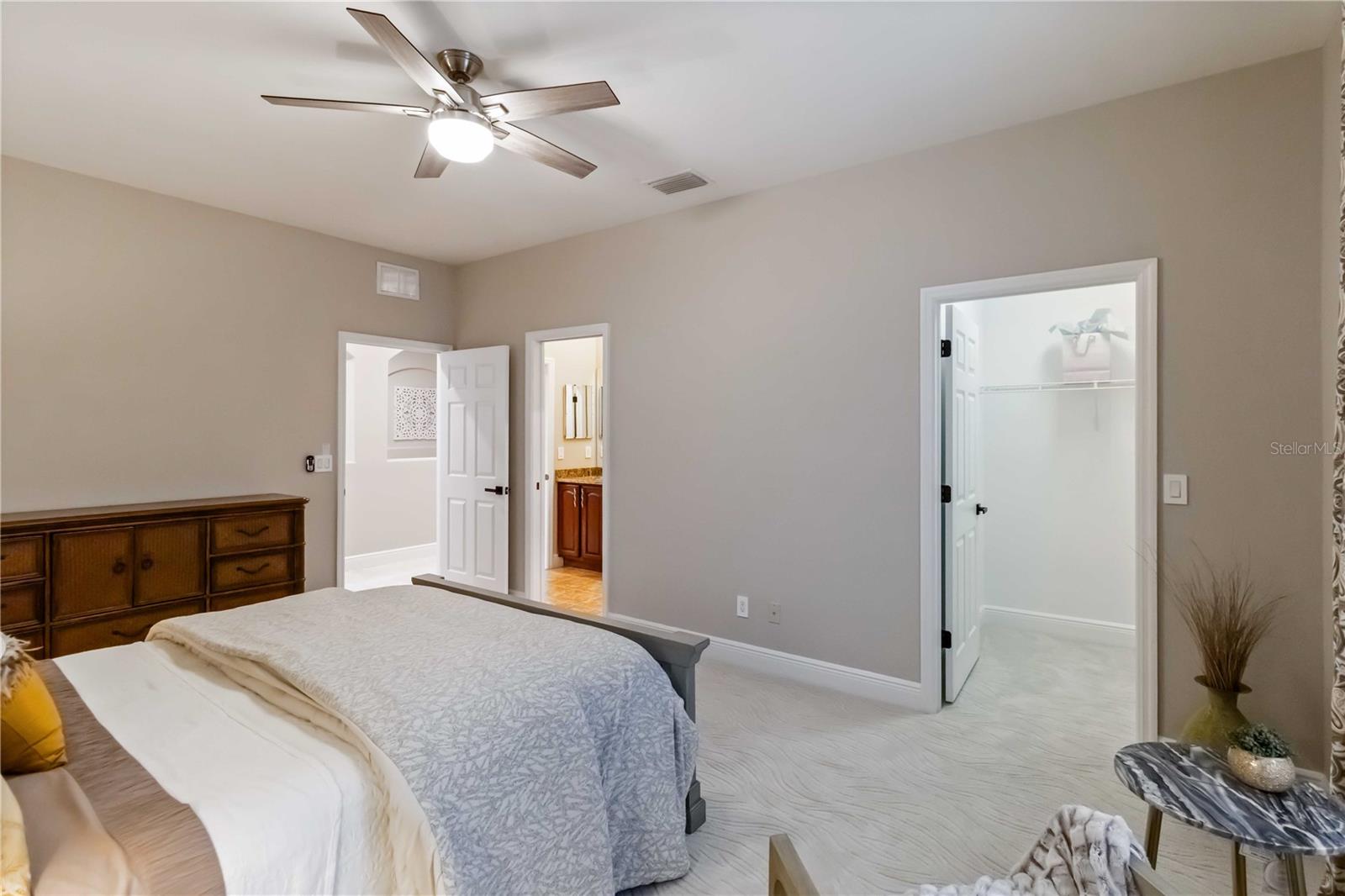 Image 34 of 50 For 24439 Riverfront Drive