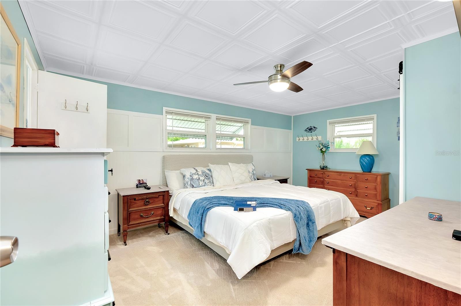 Image 19 of 49 For 214 Roma Road