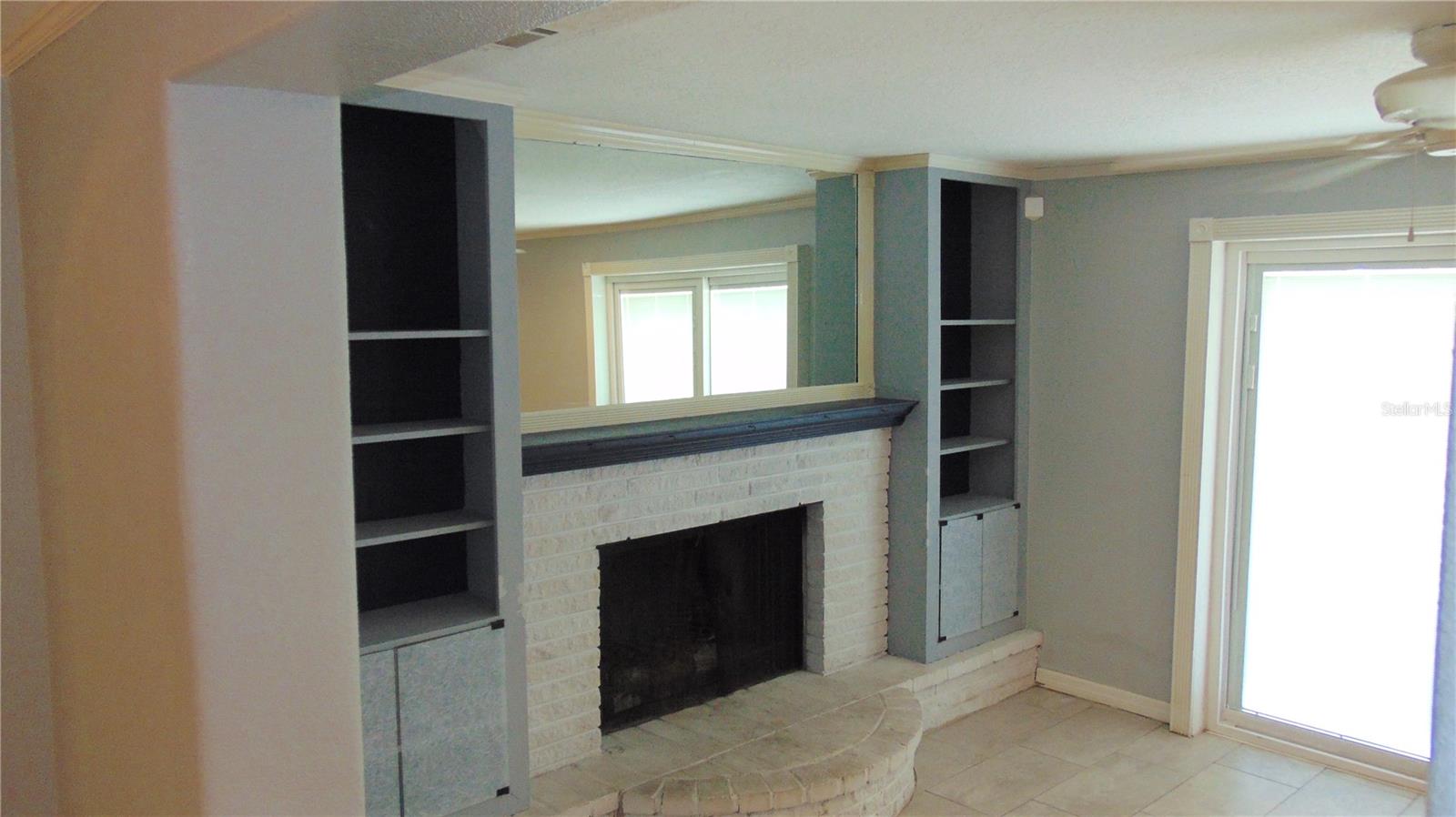 Image 11 of 31 For 545 Bluebell Road