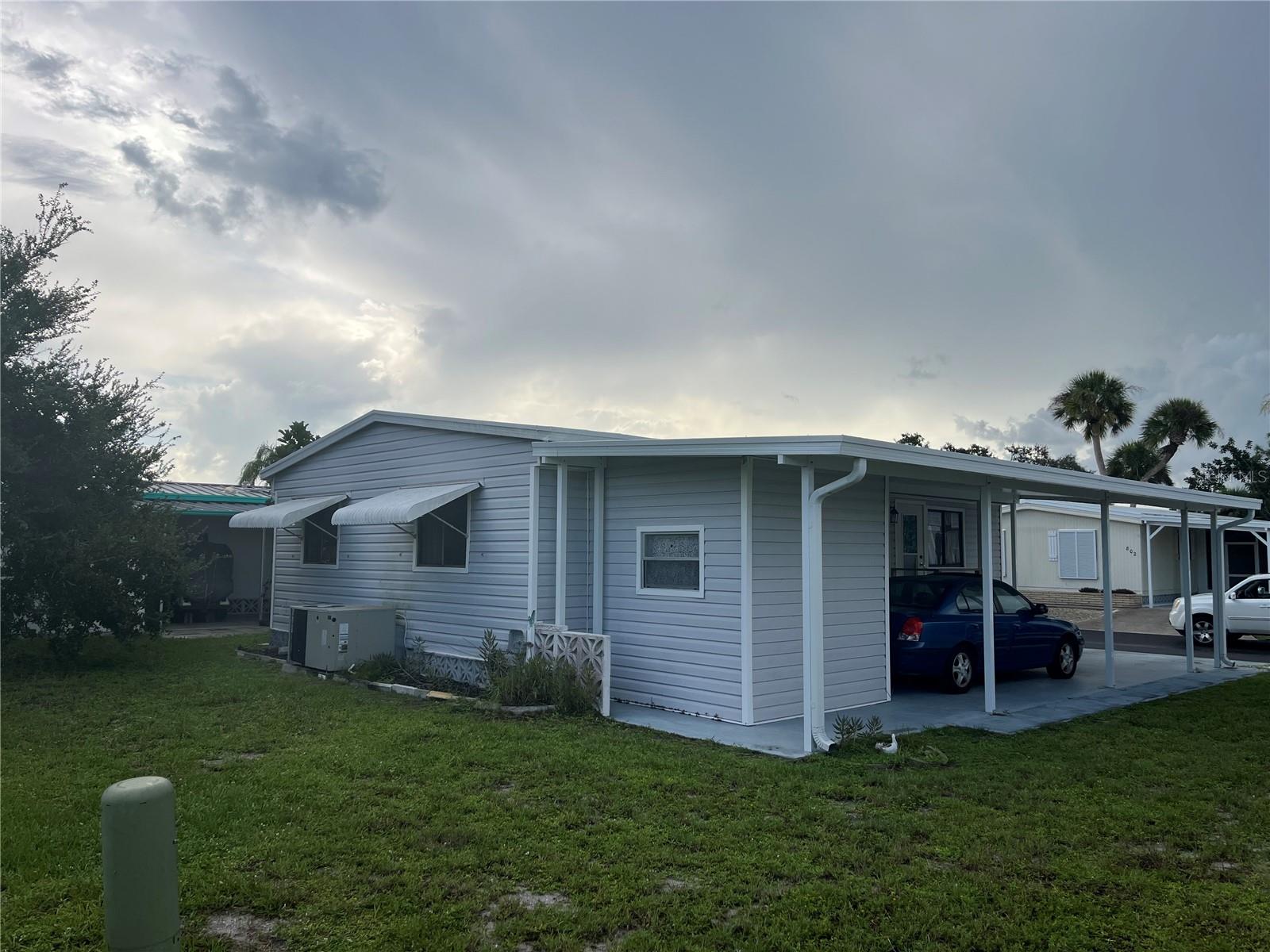 Image 4 of 38 For 908 Jolanda Circle
