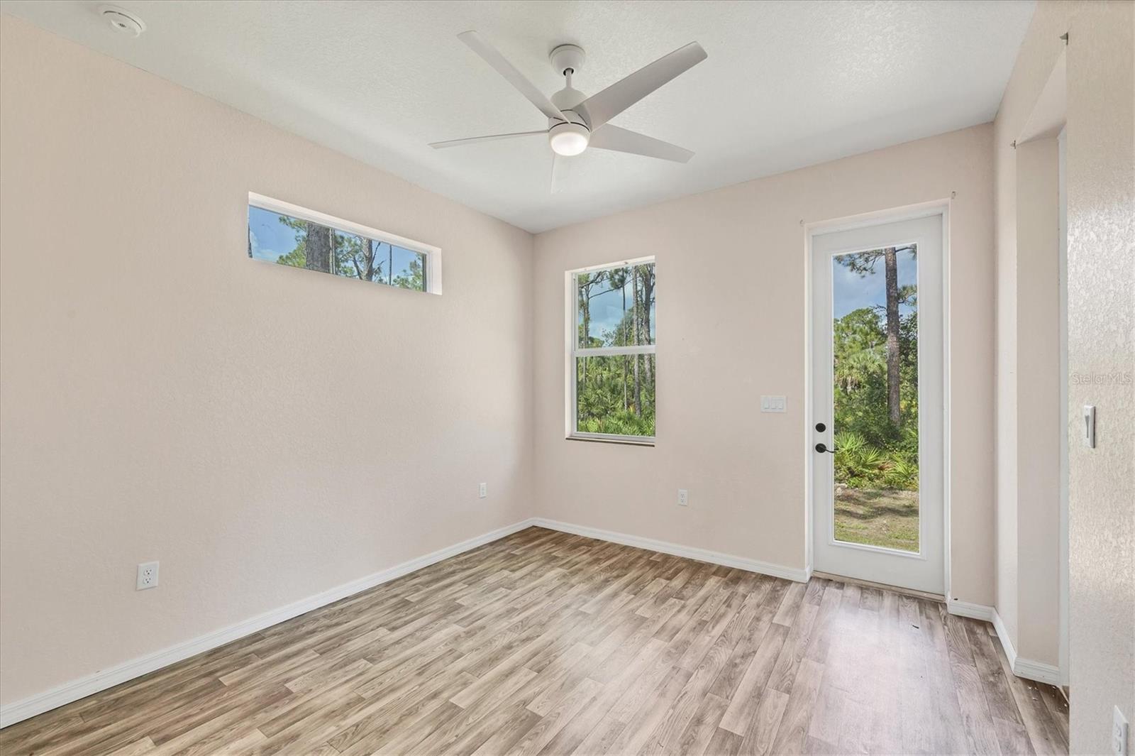 Image 20 of 41 For 1311 Friar Street