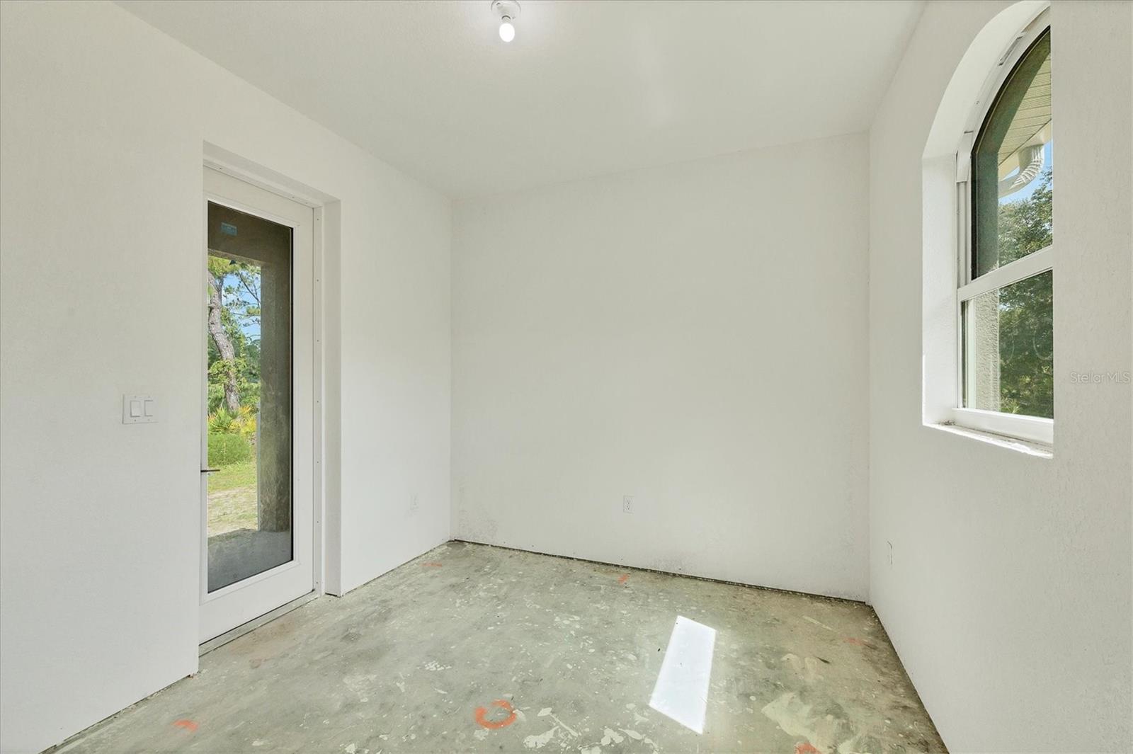 Image 22 of 41 For 1311 Friar Street