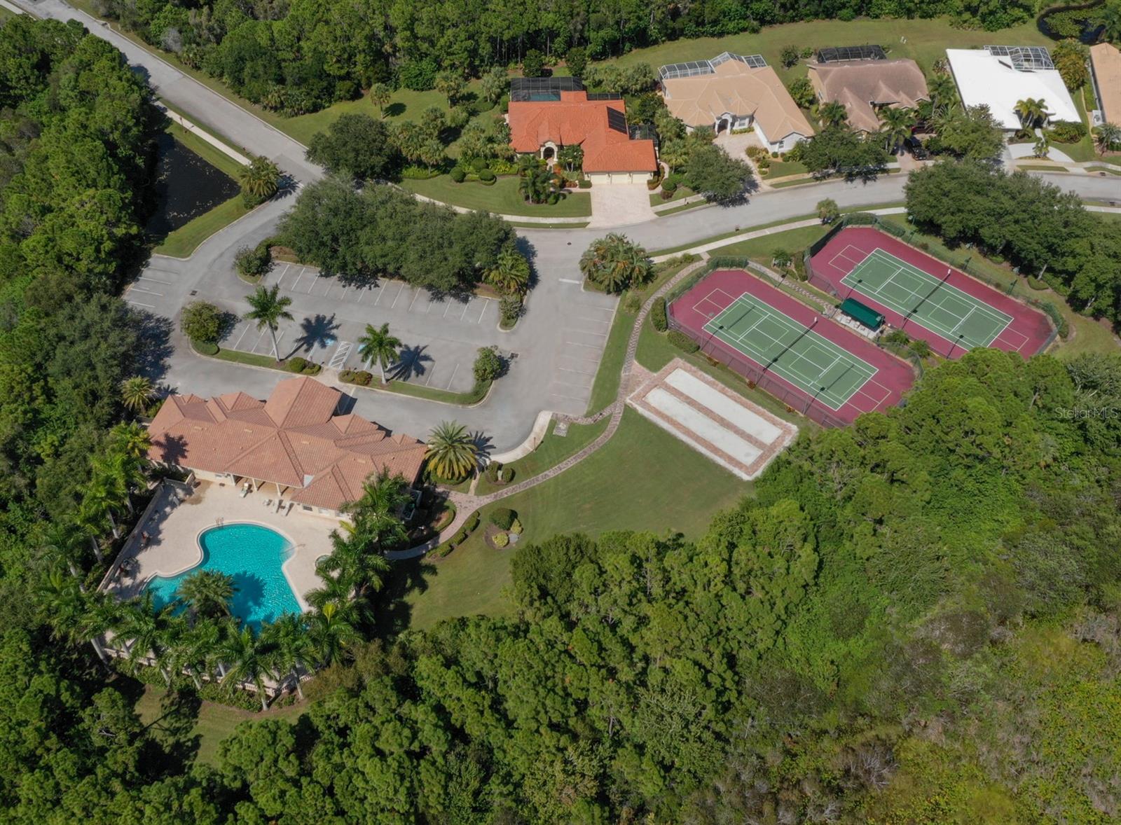 Image 33 of 76 For 4437 Corso Venetia Boulevard B17