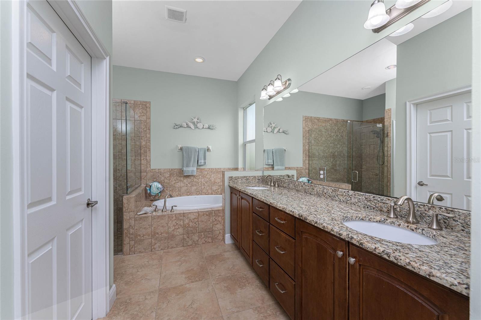 Image 45 of 92 For 110 Palazzo Court