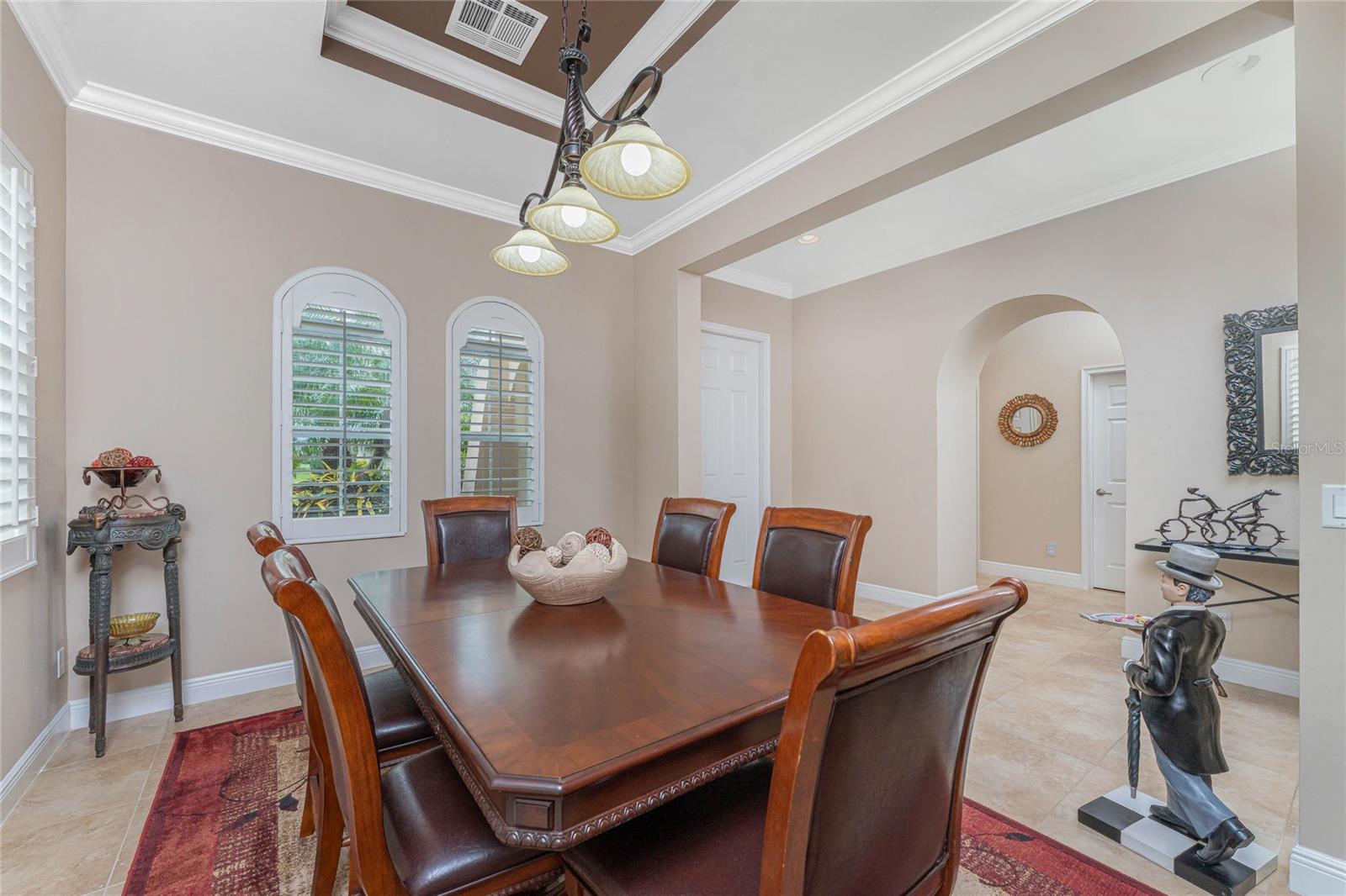 Image 9 of 92 For 110 Palazzo Court