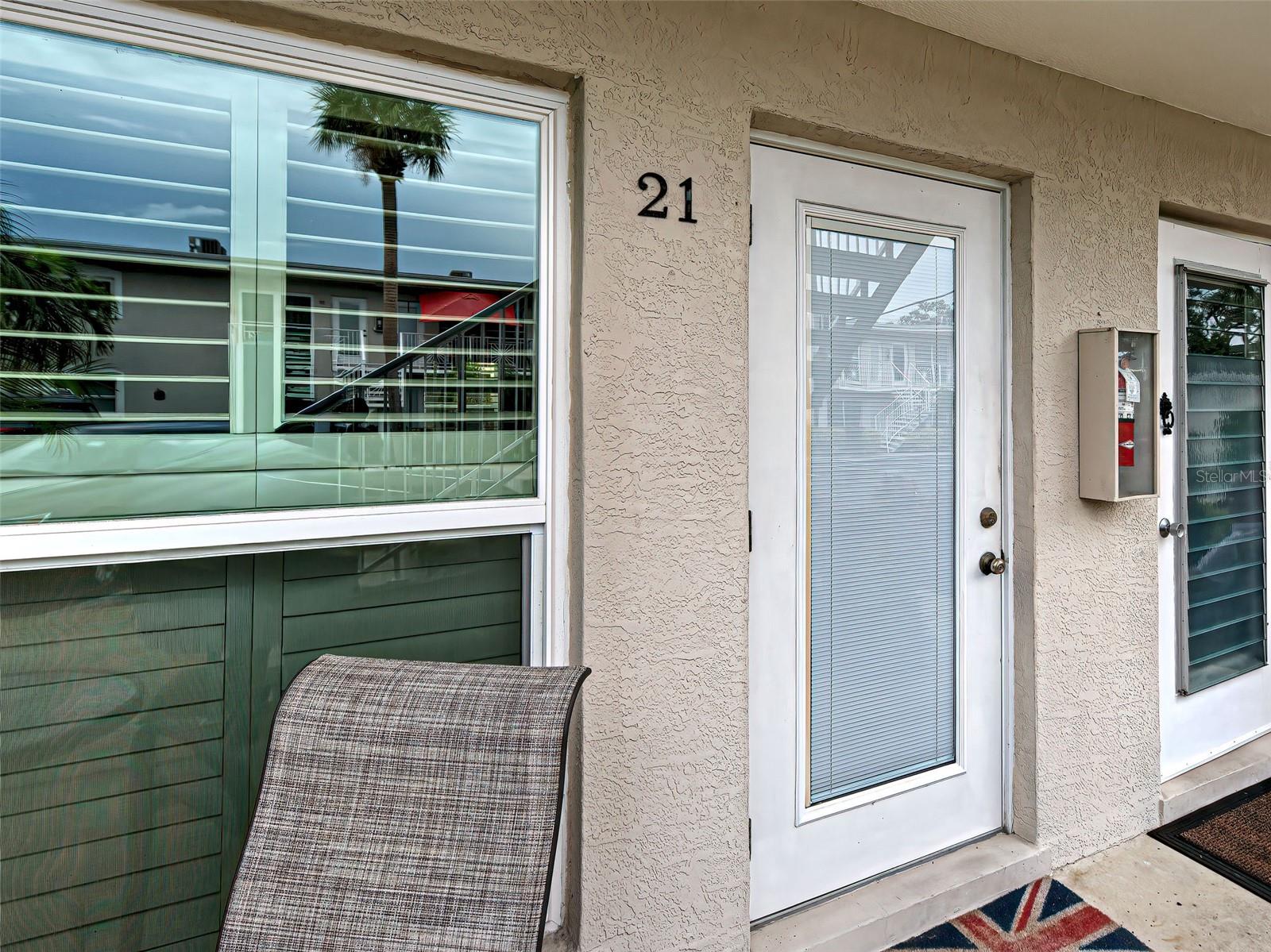 Image 2 of 42 For 521 Venice Avenue 21