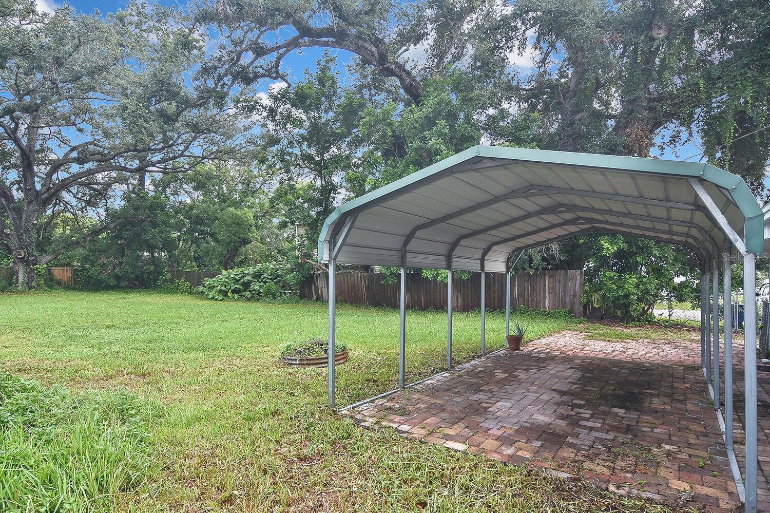 Image 18 of 21 For 2306 9th Street E