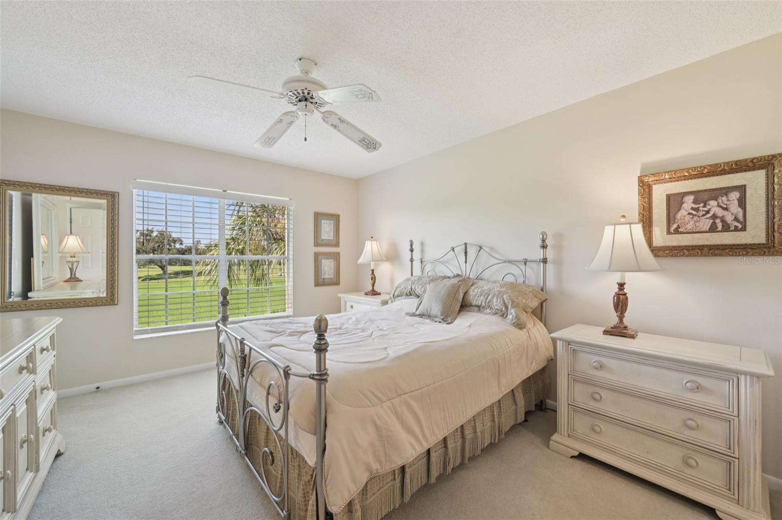 Image 18 of 56 For 824 Wexford Boulevard 824