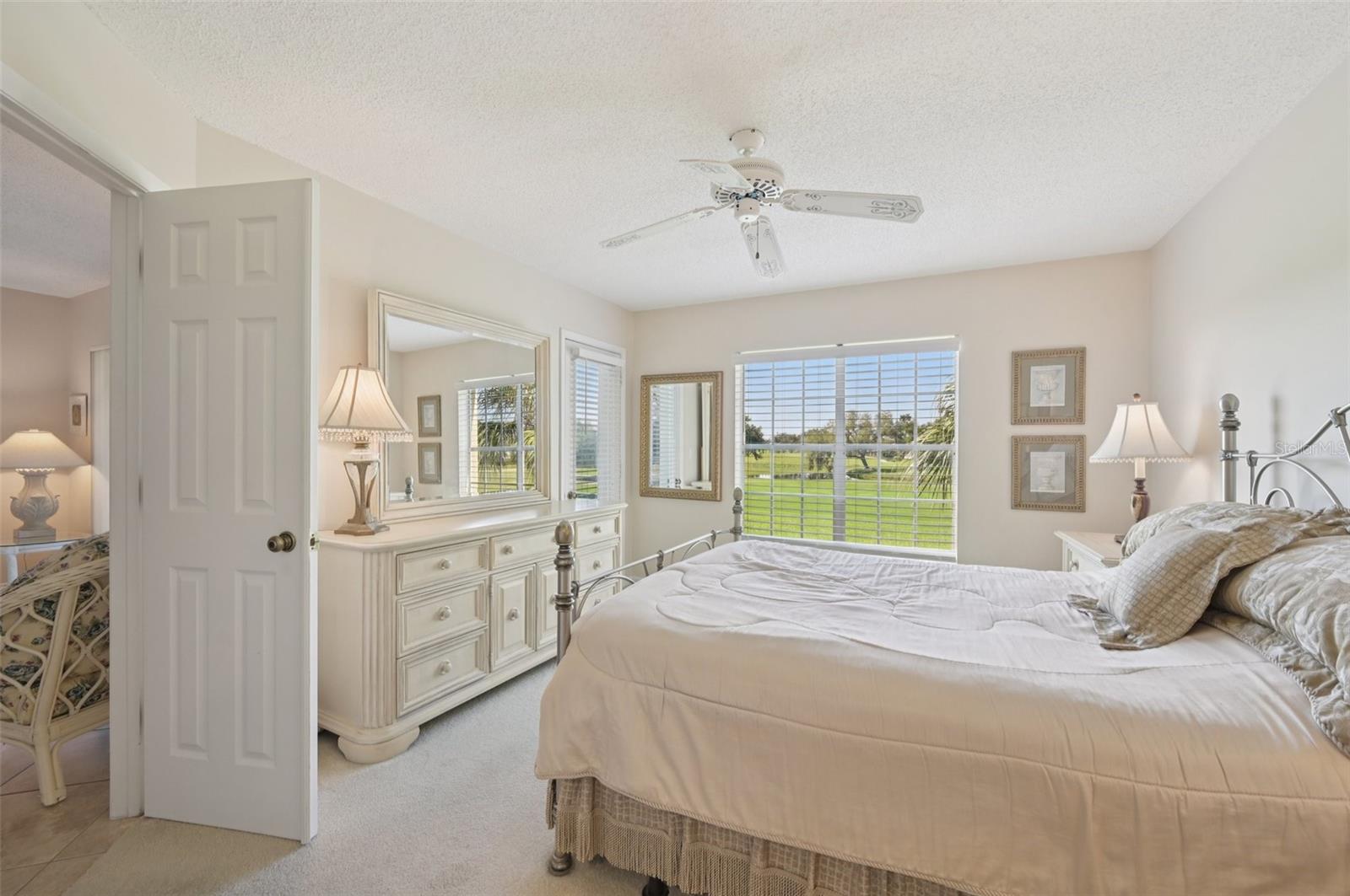 Image 19 of 56 For 824 Wexford Boulevard 824