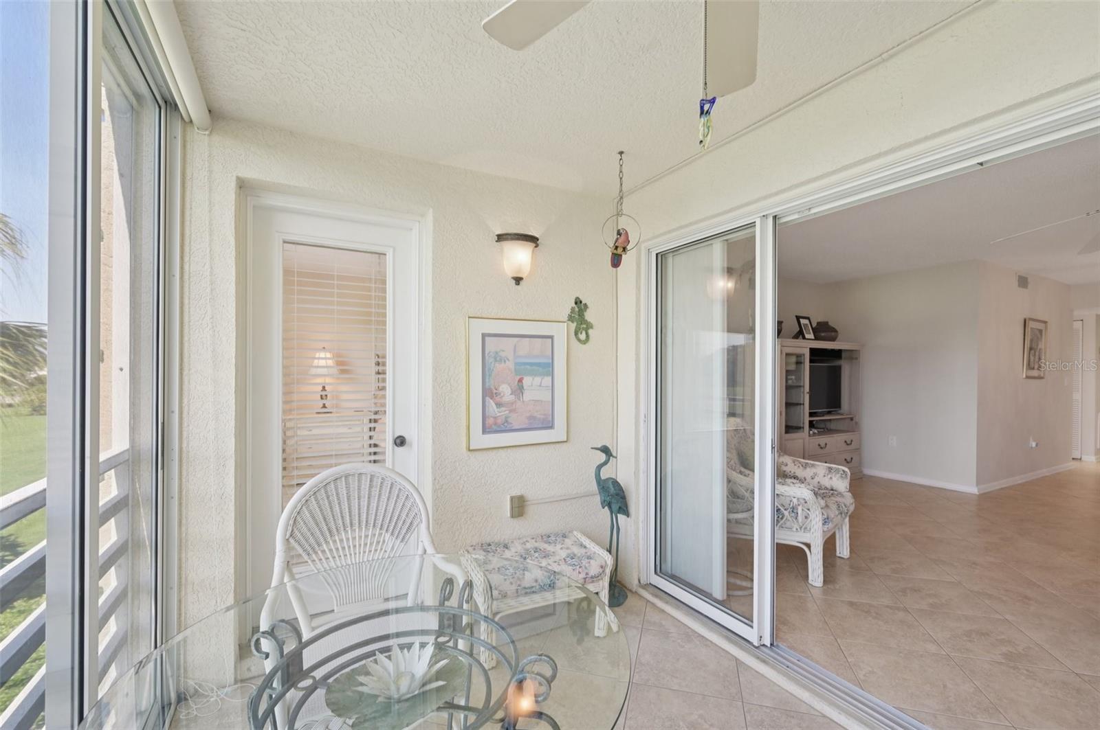 Image 33 of 56 For 824 Wexford Boulevard 824