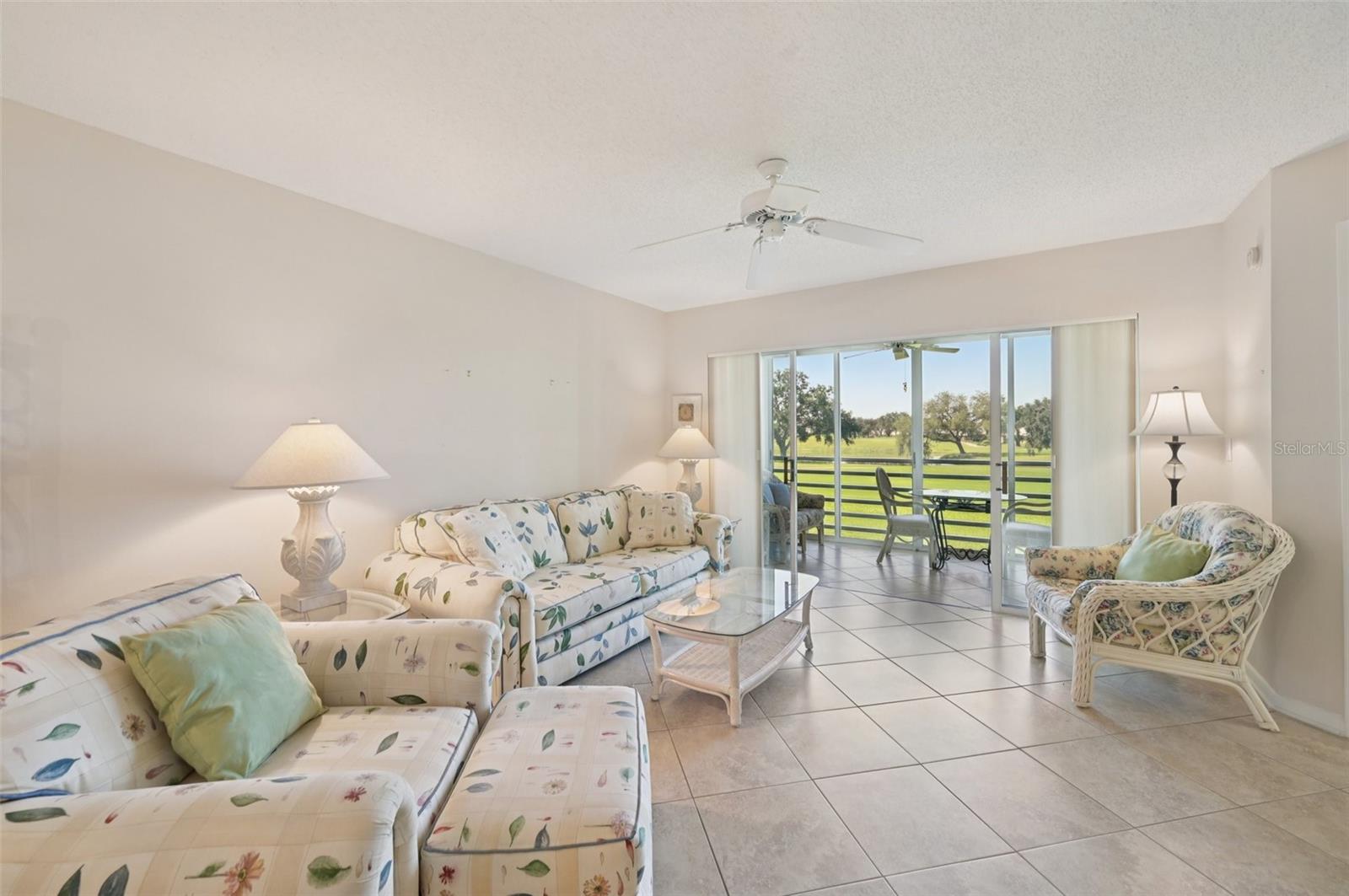 Image 5 of 56 For 824 Wexford Boulevard 824