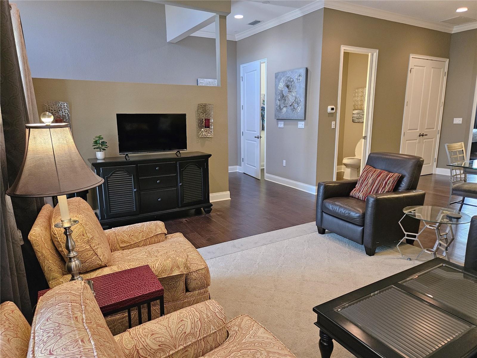Image 11 of 53 For 461 Nokomis Avenue S 461