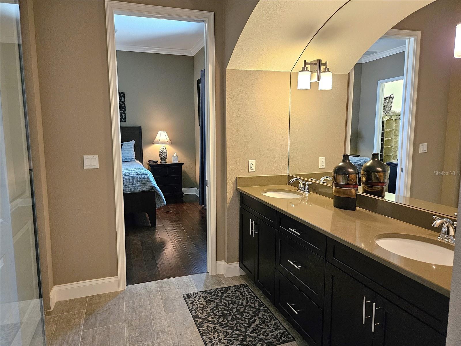 Image 31 of 53 For 461 Nokomis Avenue S 461